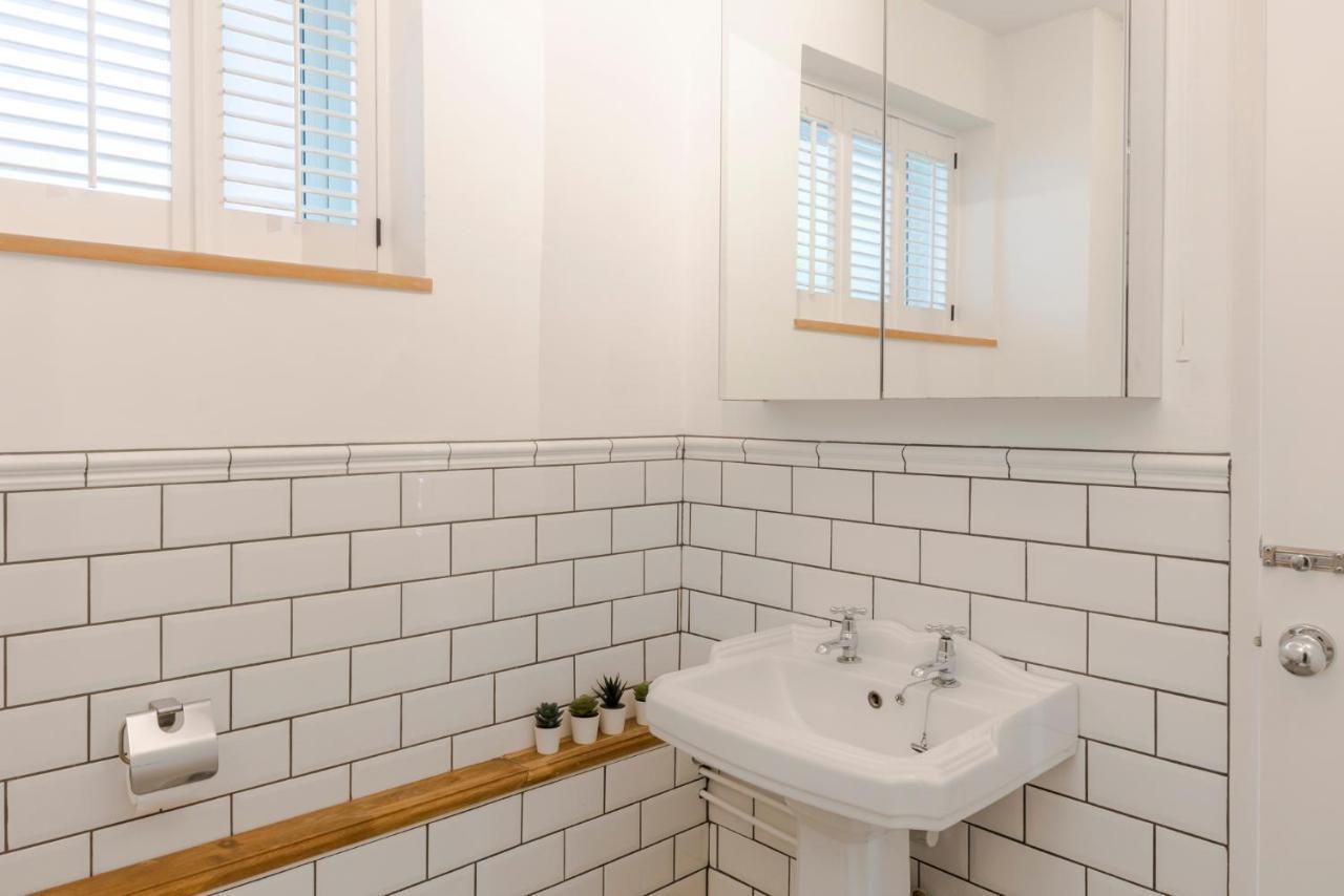 Central Euston One Bedroom Home ลอนดอน ภายนอก รูปภาพ