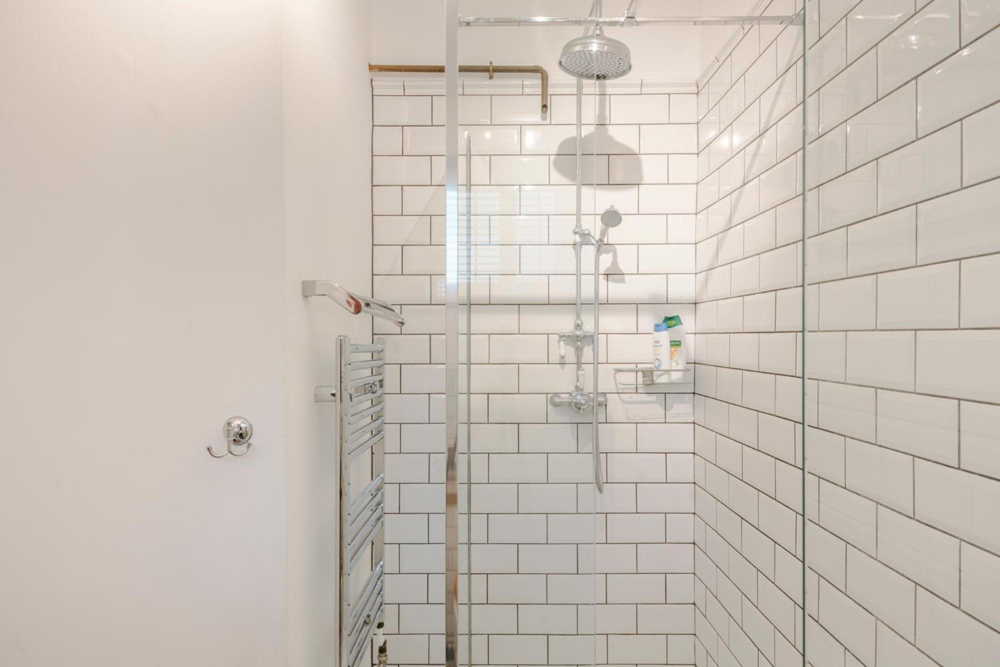 Central Euston One Bedroom Home ลอนดอน ภายนอก รูปภาพ